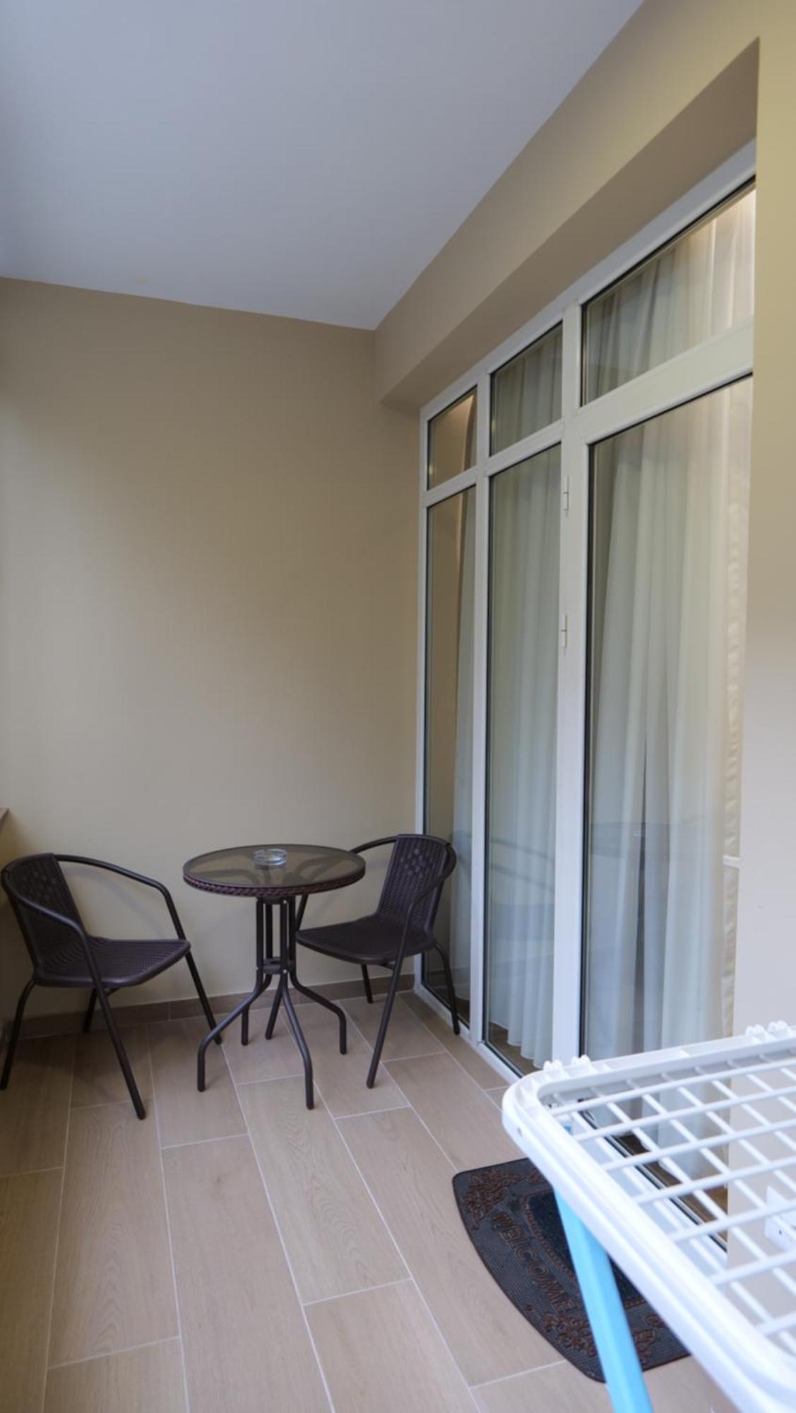 Kristi Apartments 03 Tirana Exterior foto